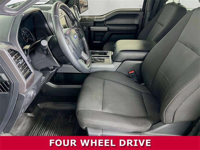 2019 Ford F-150 XLT photo 3