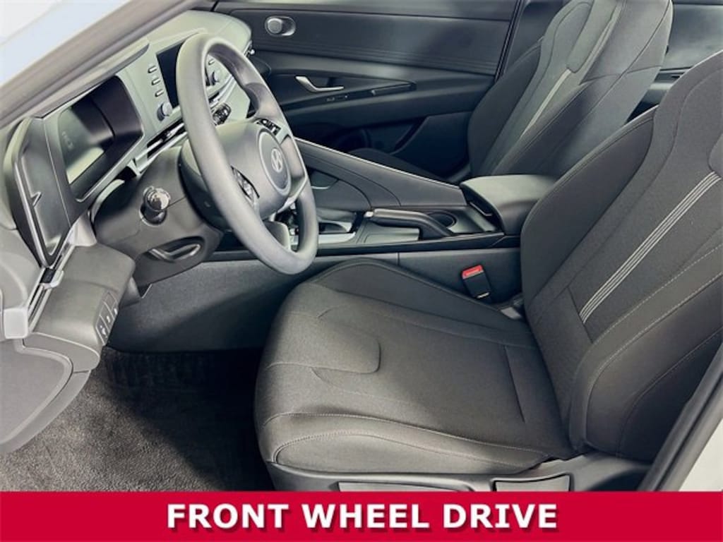 Used 2025 Hyundai Elantra
