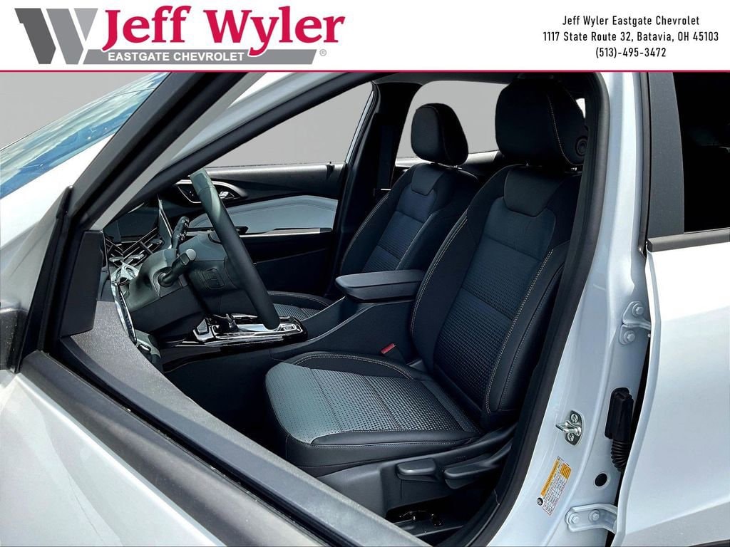 2026 Chevrolet Trax LT - Photo 15