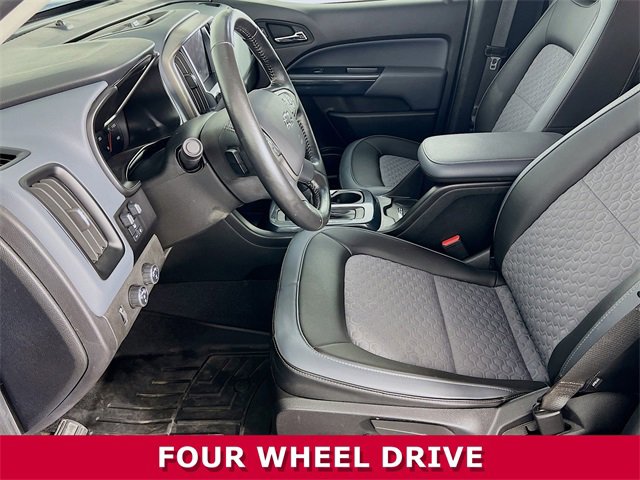 2022 Chevrolet Colorado Z71 photo 3
