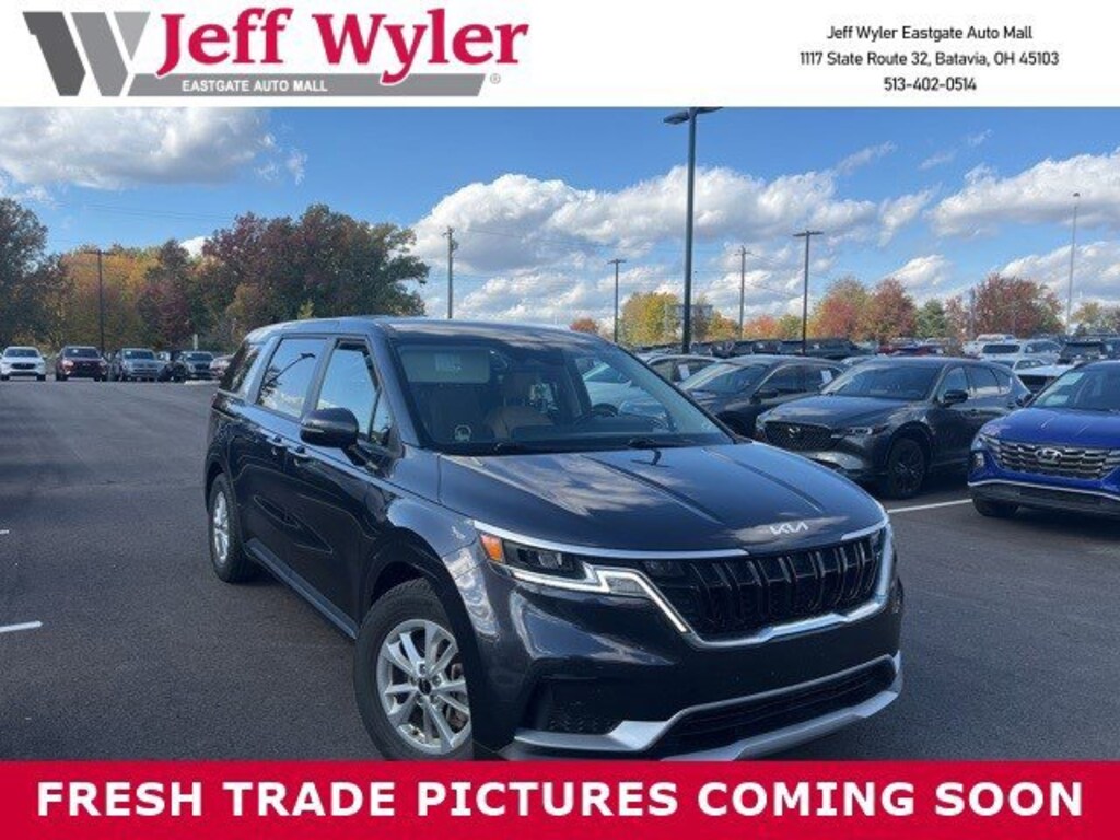 Used 2022 Kia Carnival