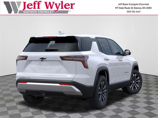 2026 Chevrolet Equinox LT photo 2