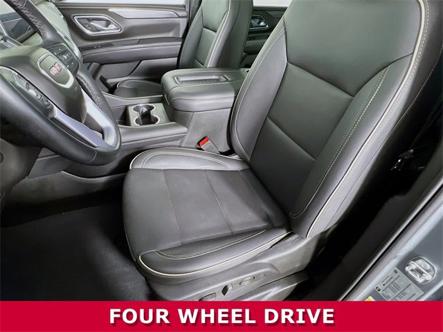 2023 Gmc Yukon XL SLT photo 3