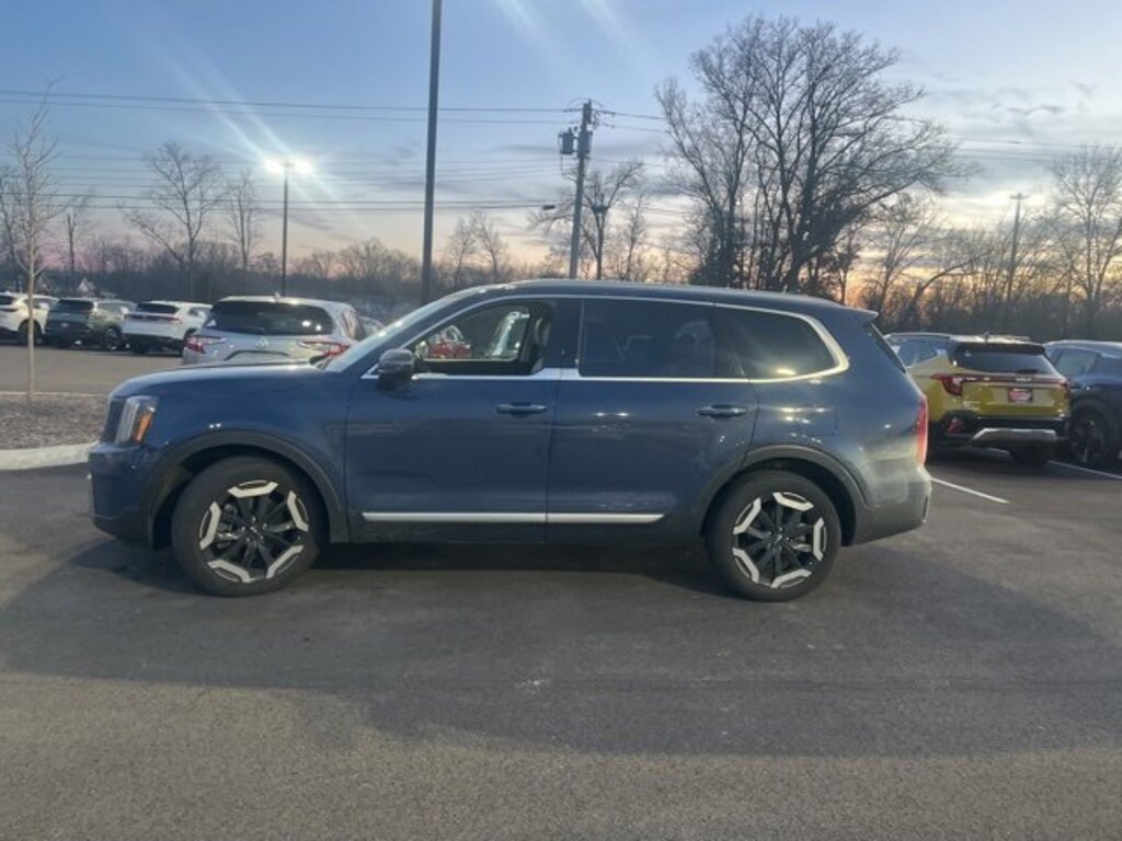 Used 2023 Kia Telluride