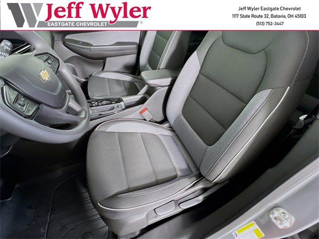 2026 Chevrolet Trailblazer LT photo 3