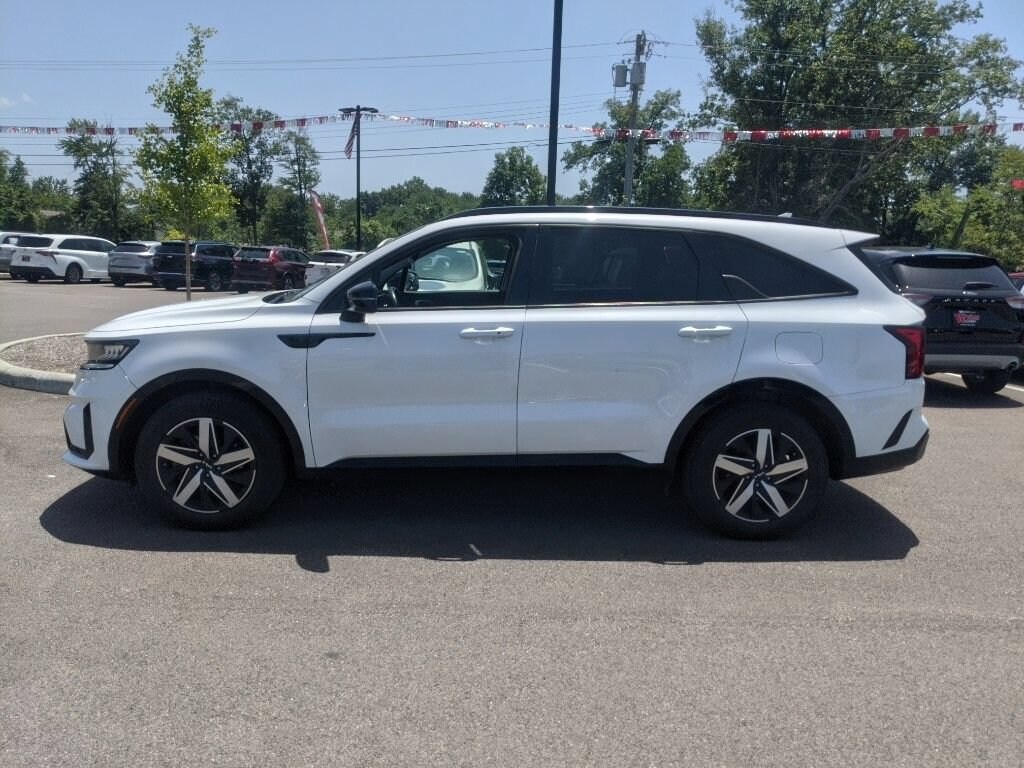 Used 2023 Kia Sorento