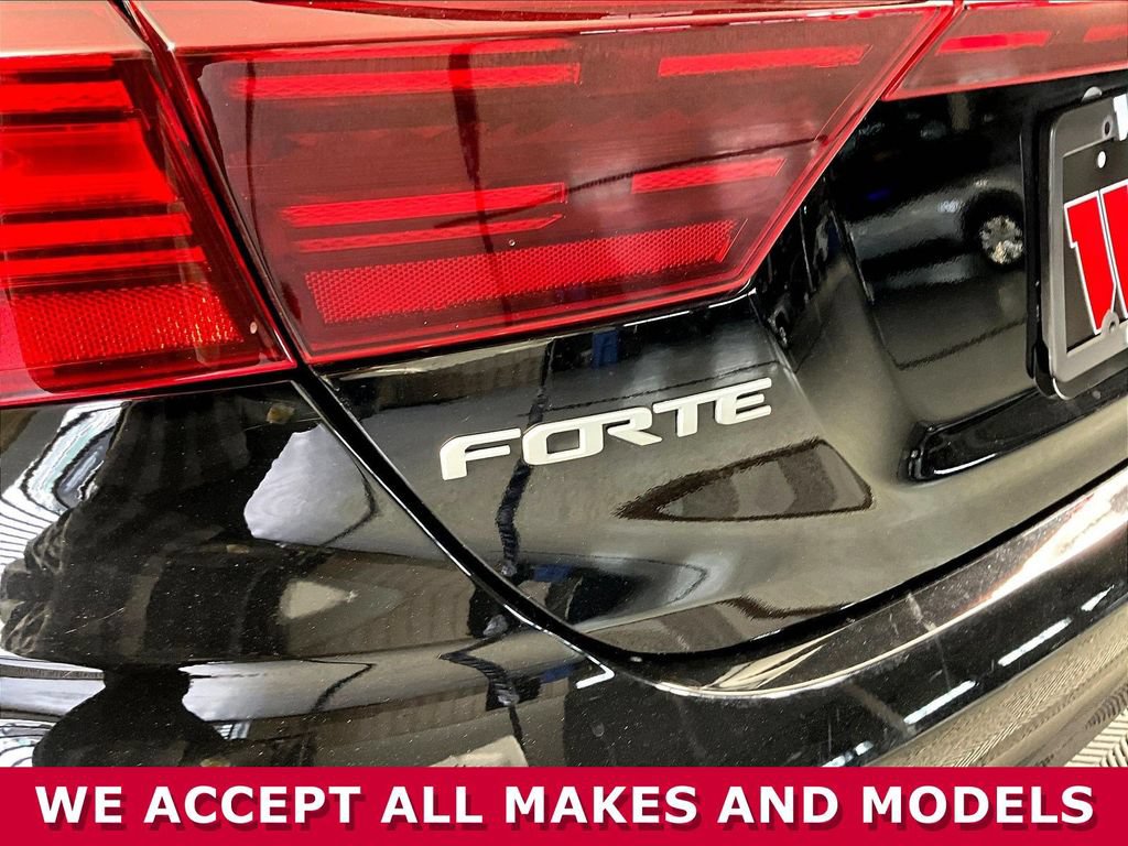 2023 Kia Forte GT-Line - Photo 23
