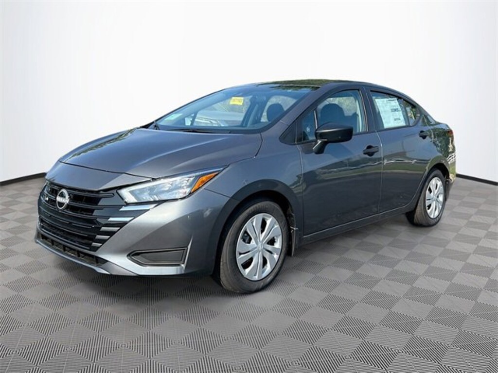 Used 2025 Nissan Versa
