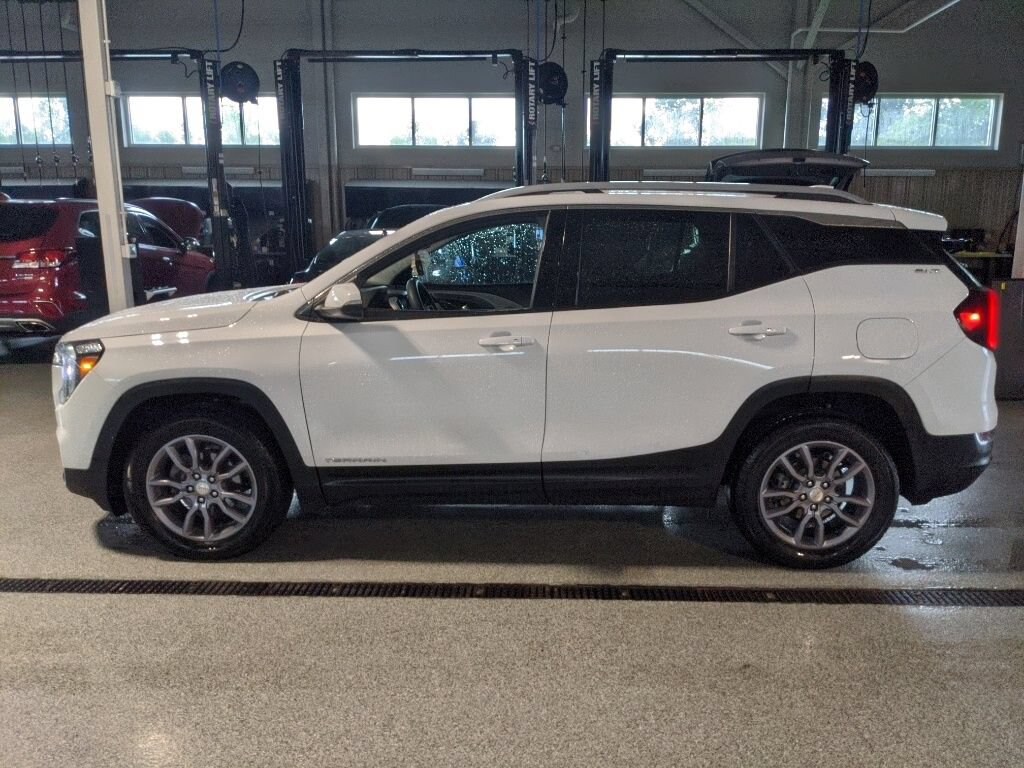 Used 2023 GMC Terrain SUV