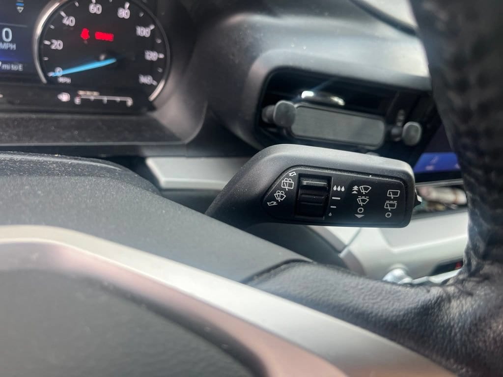 2022 Ford Explorer XLT - Photo 15