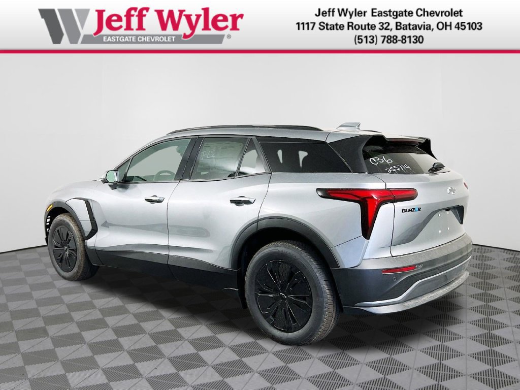 2025 Chevrolet Blazer EV LT - Photo 28