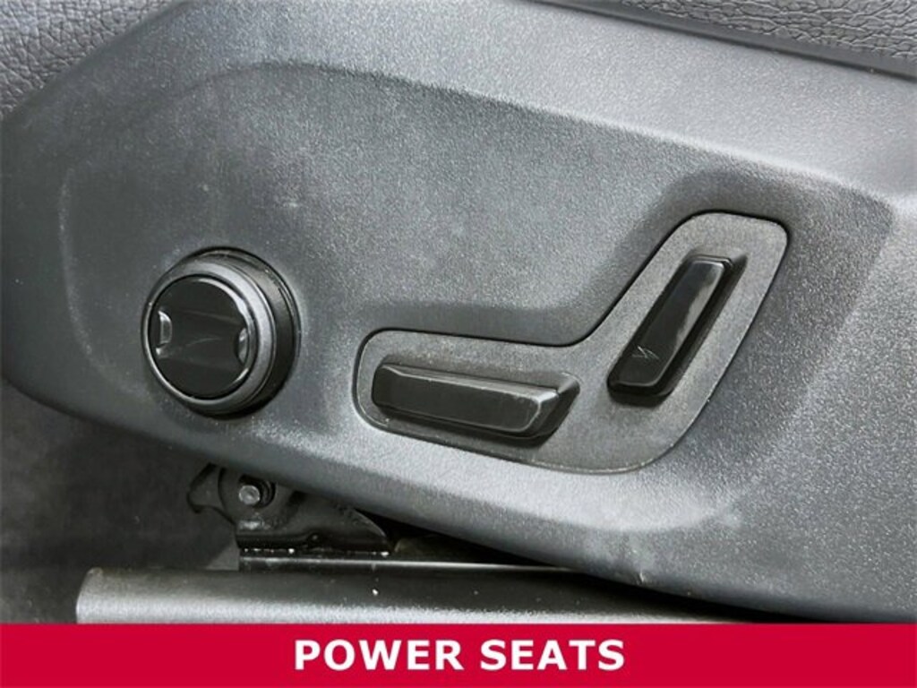 Used 2022 Volvo XC60 Recharge Plug-In Hyb