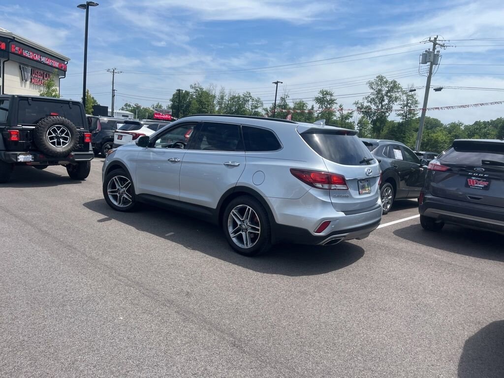 Used 2017 Hyundai Santa Fe