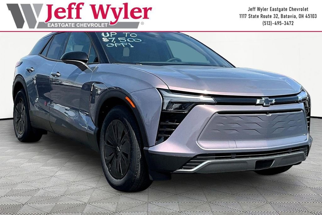 2025 Chevrolet Blazer EV LT - Photo 3