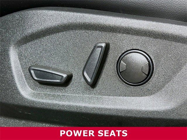 2022 Ford Edge ST photo 4