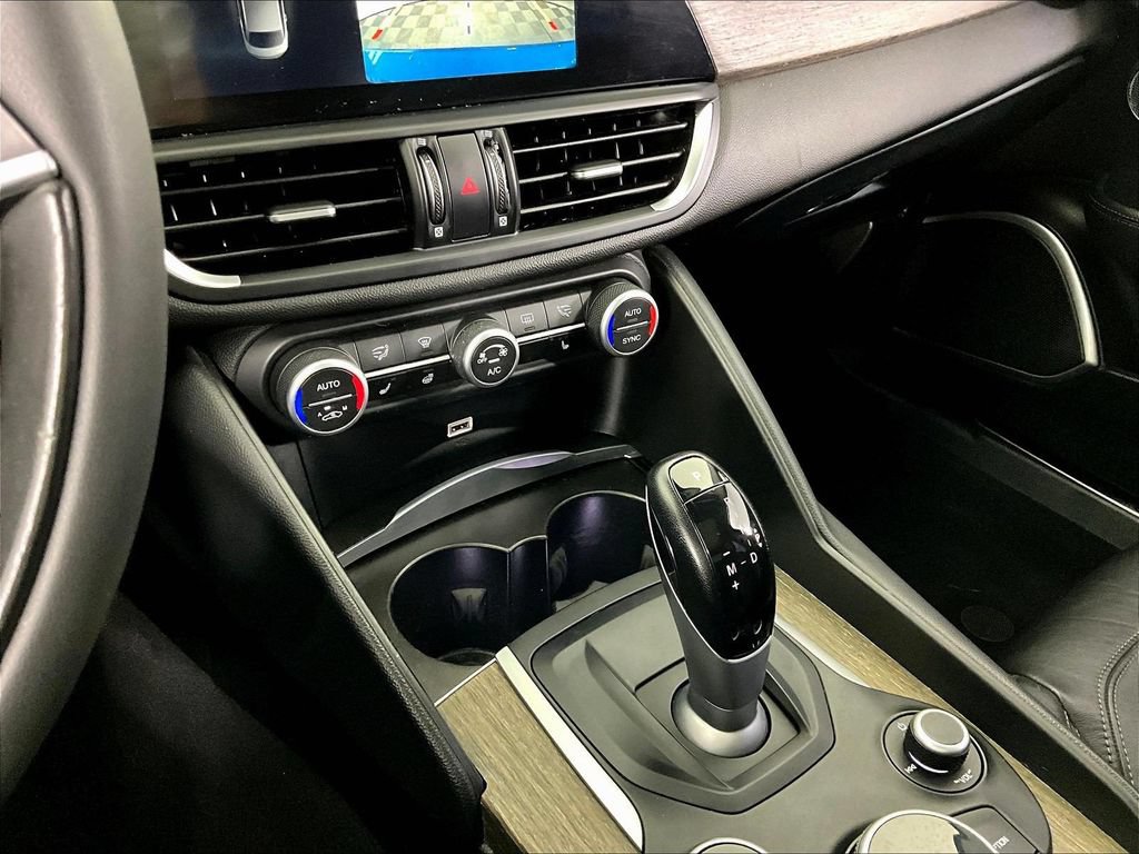 2019 Alfa Romeo Giulia Ti - Photo 15