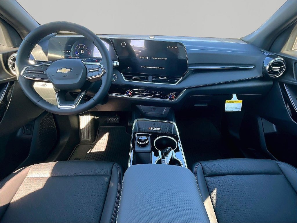 2027 Chevrolet Equinox LT - Photo 9