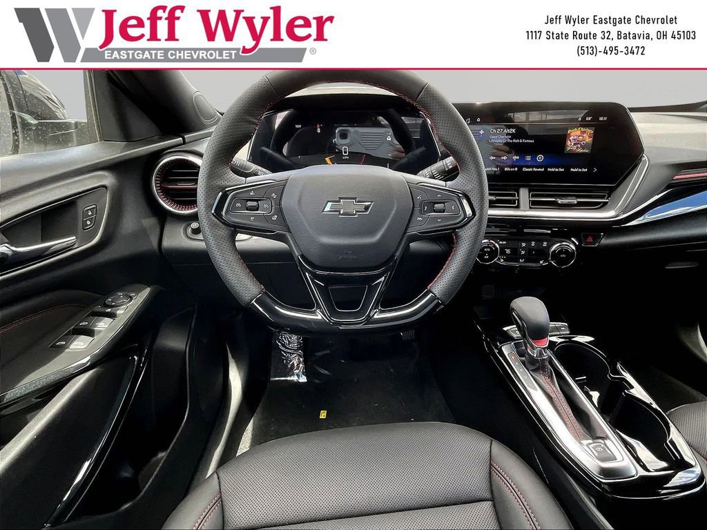 2026 Chevrolet Trax RS - Photo 8