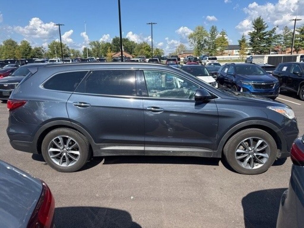 Used 2019 Hyundai Santa Fe XL