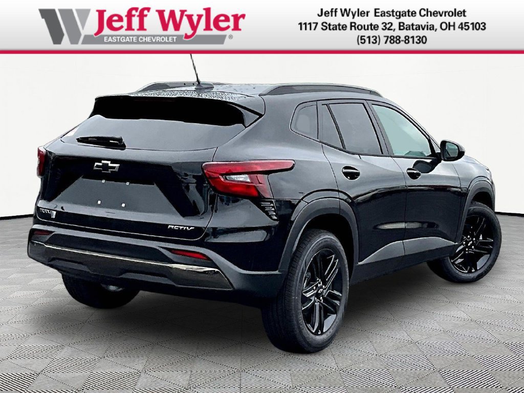 2026 Chevrolet Trax Activ - Photo 6