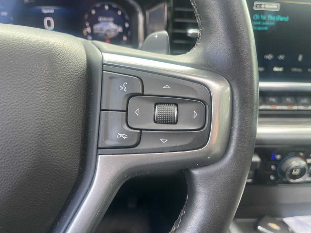 2025 Chevrolet Silverado 1500 LTZ - Photo 17