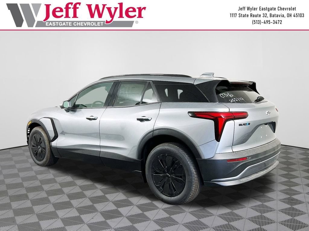 2025 Chevrolet Blazer EV LT - Photo 28
