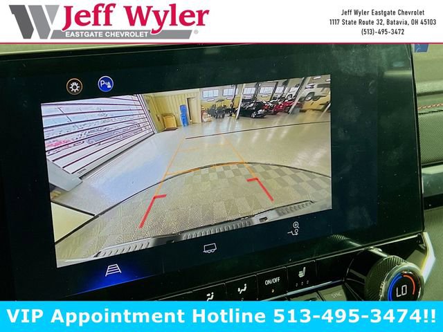 2025 Chevrolet Colorado Z71 - Photo 9