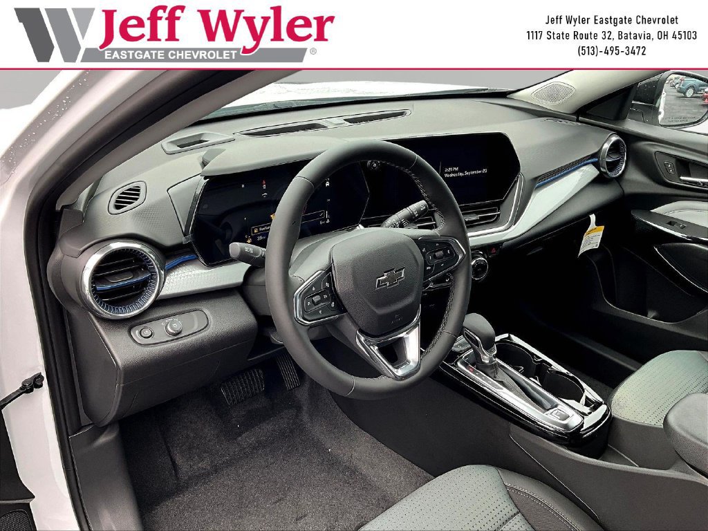 2026 Chevrolet Trax LT - Photo 15