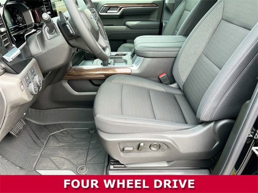 Used 2025 Chevrolet Silverado 1500 Truck