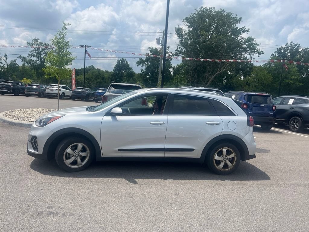 Used 2020 Kia Niro LX with VIN KNDCB3LC4L5434220 for sale in Batavia, OH