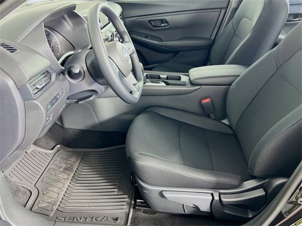 Used 2025 Nissan Sentra