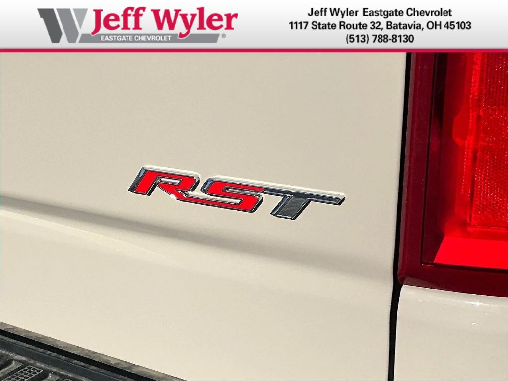 2026 Chevrolet Silverado 1500 RST - Photo 13