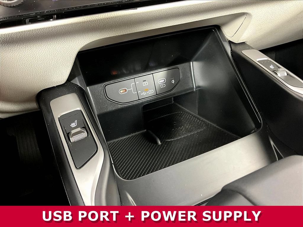 2025 Kia Sorento S - Photo 14