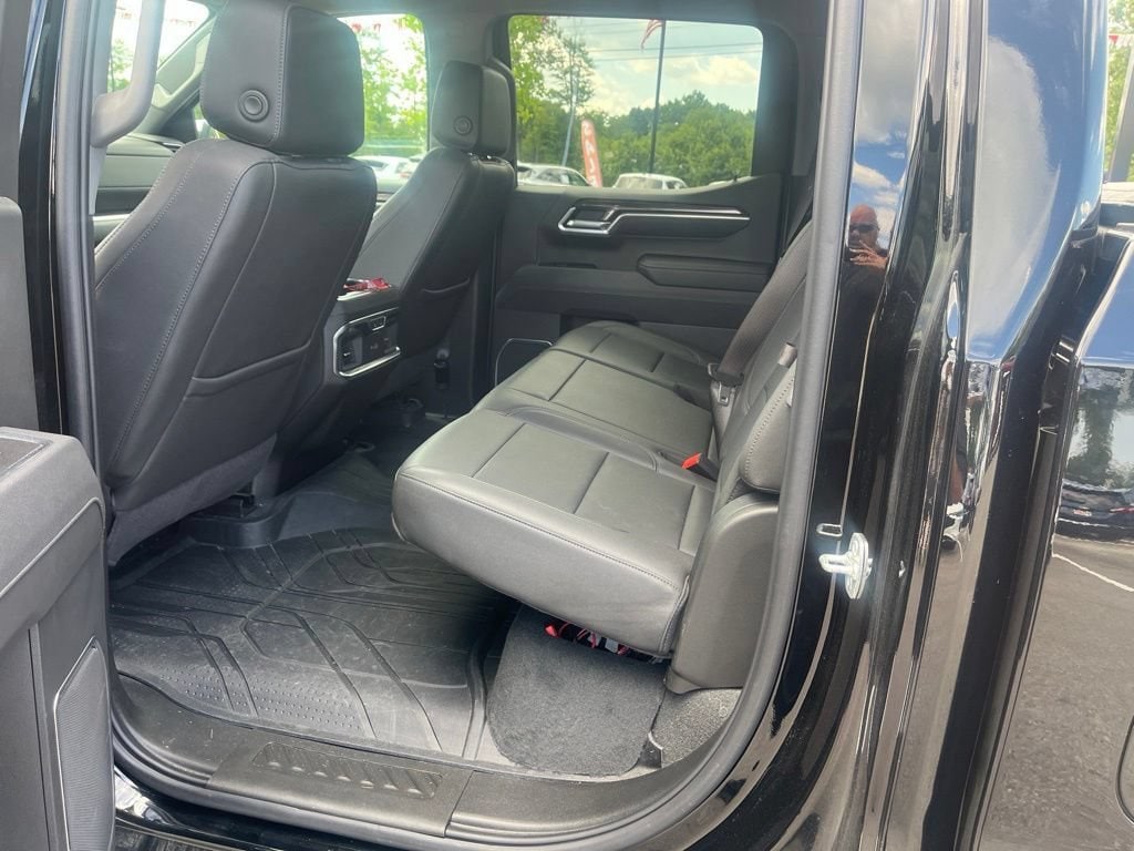 2025 Chevrolet Silverado 1500 LTZ - Photo 11
