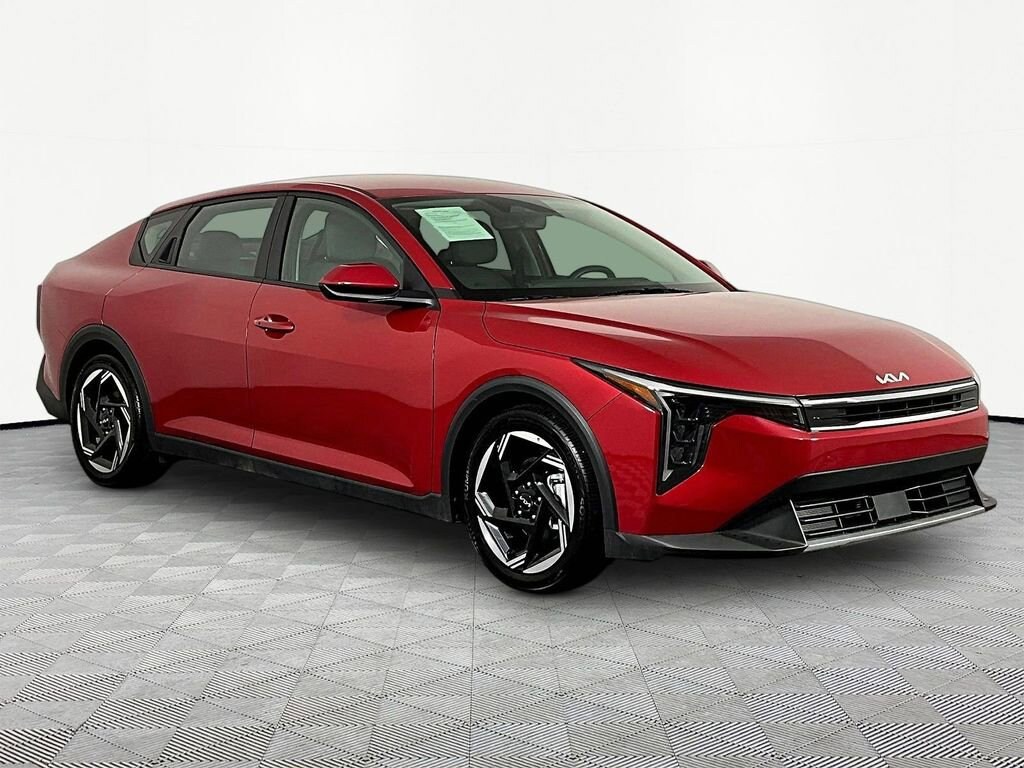 Used 2025 Kia K4