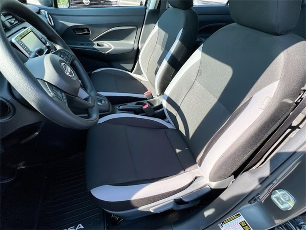 Used 2025 Nissan Versa