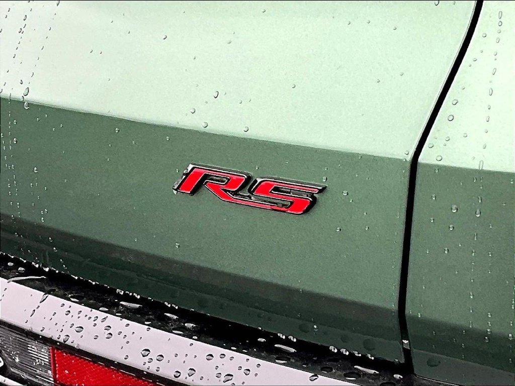 2027 Chevrolet Traverse RS - Photo 13