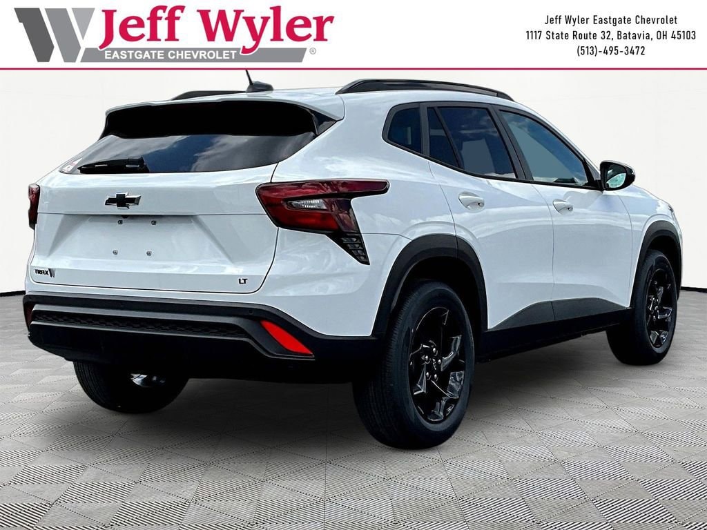 2026 Chevrolet Trax LT - Photo 6