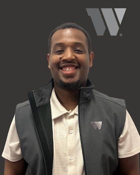 Staff member Kenneth Artis from ID_e1bb5e77aff8
