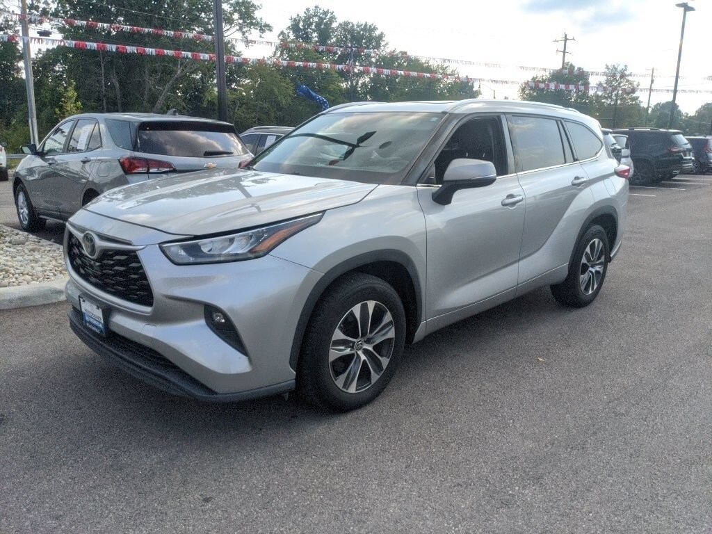 Used 2020 Toyota Highlander