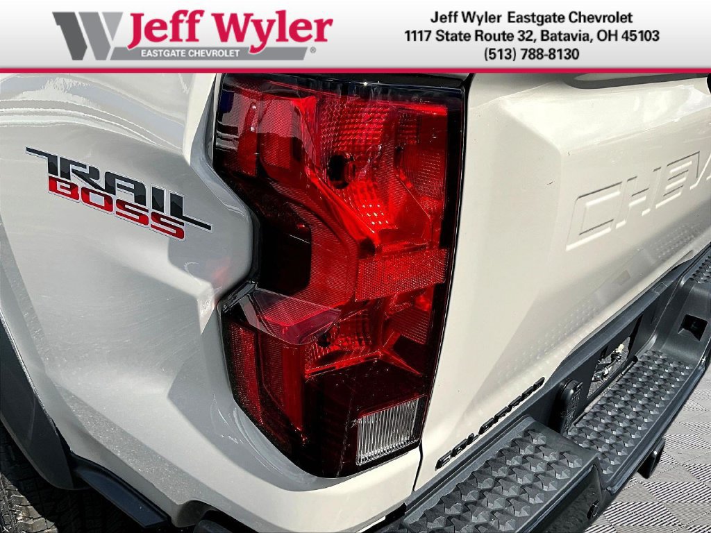 2026 Chevrolet Colorado Trail Boss - Photo 13