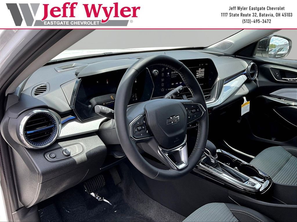 2026 Chevrolet Trax LT - Photo 14