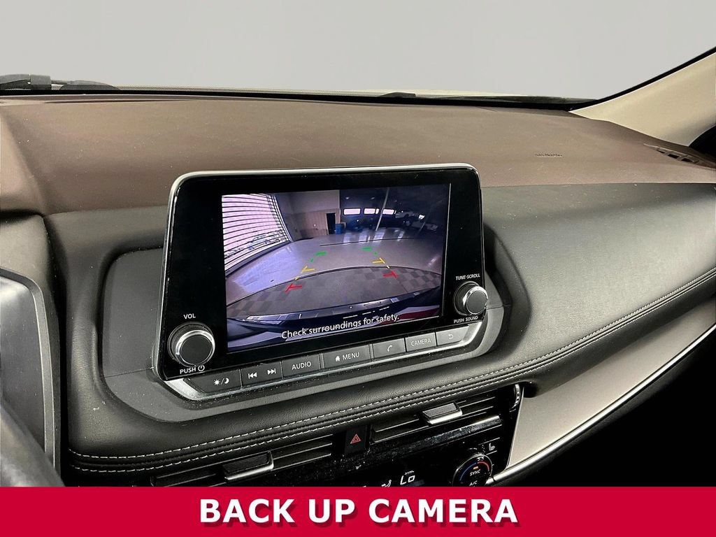 2022 Nissan Rogue SV - Photo 14