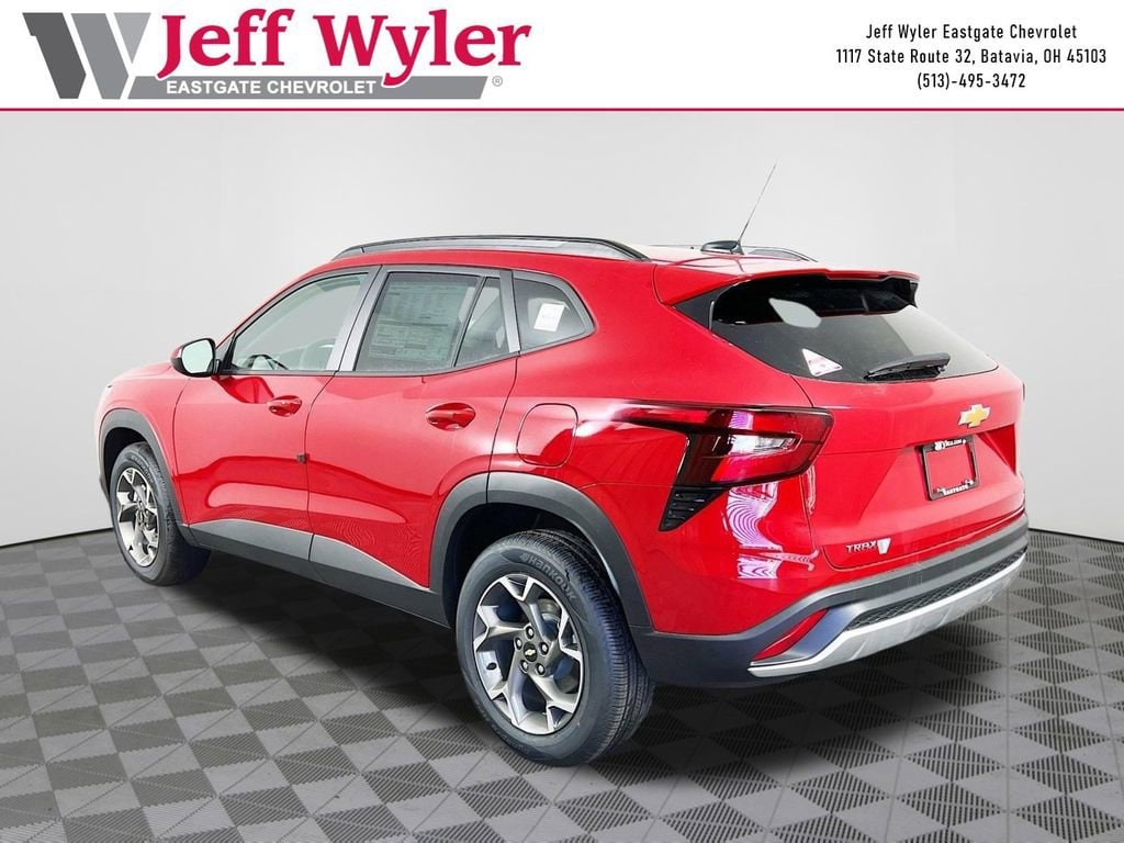 2026 Chevrolet Trax LT - Photo 28