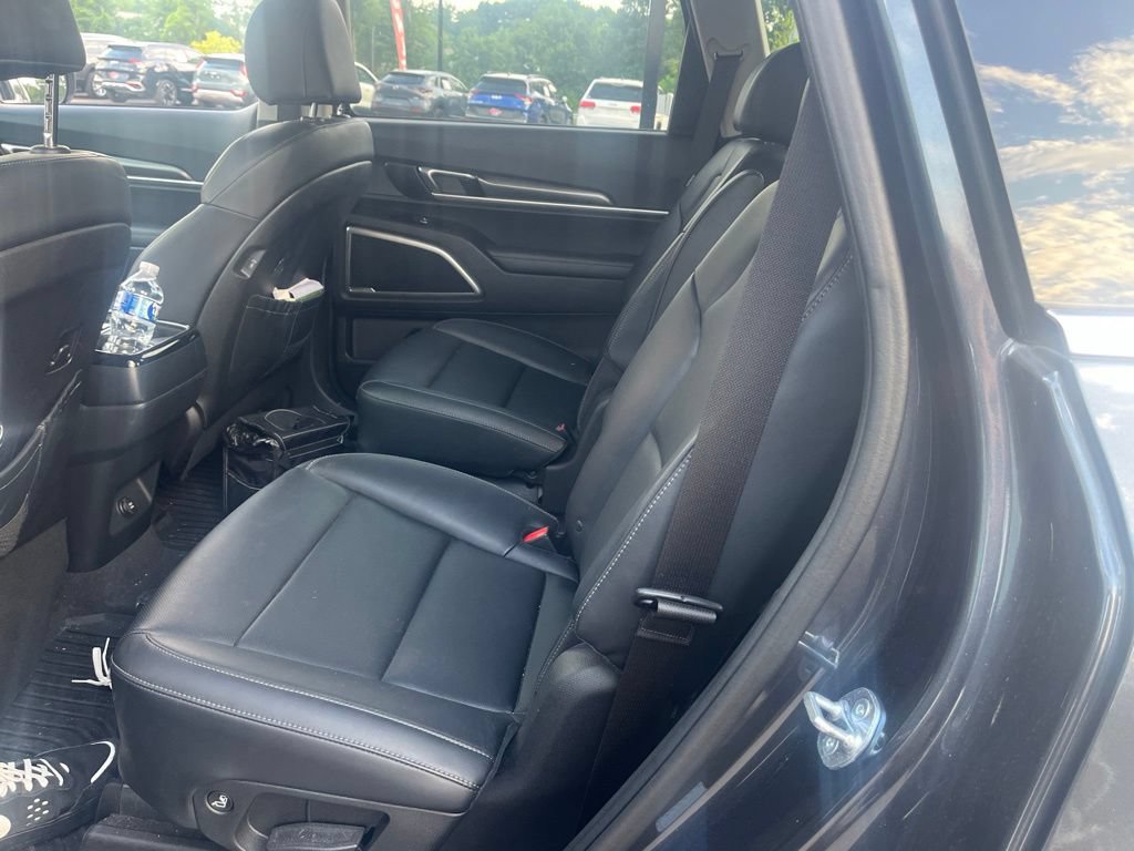 2024 Kia Telluride S - Photo 10