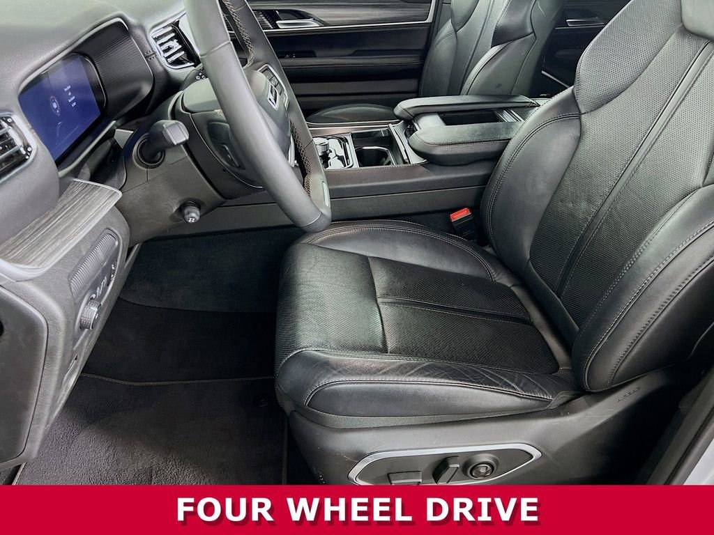 Used 2024 Jeep Wagoneer L