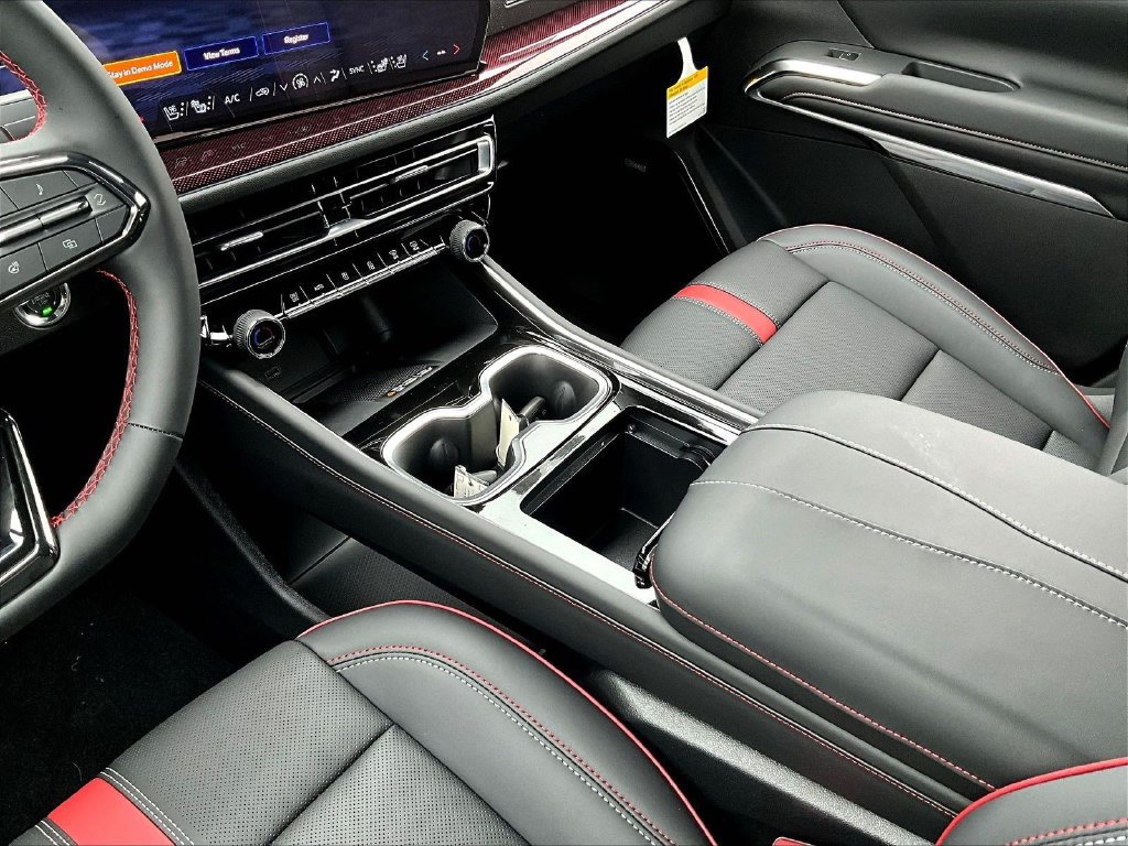 2027 Chevrolet Traverse RS - Photo 11