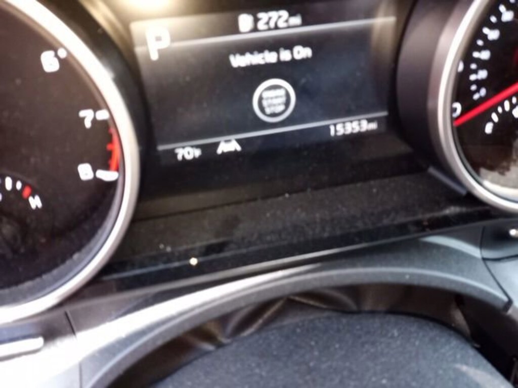 Used 2024 Kia Carnival