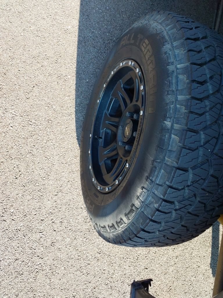2017 Ford F-150 XL - Photo 10