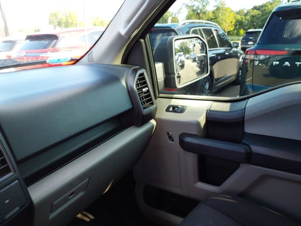 2017 Ford F-150 XL - Photo 14